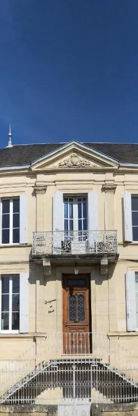 La Villa du Château Belloy，位于Saint-Michel-de-Fronsac的酒店