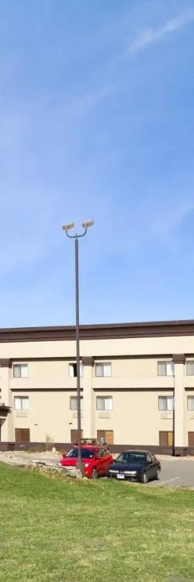苏福尔斯贝蒙特旅馆套房酒店，位于苏福尔斯的酒店