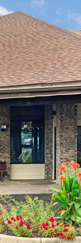 华盛顿科特贝蒙特套房酒店，位于Jeffersonville的酒店