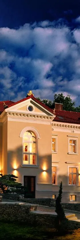 Pałac Pawłowice，位于Gorz的酒店