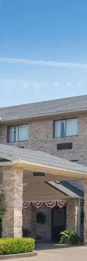 Ramada by Wyndham Catlettsburg Ashland，位于Catlettsburg的酒店