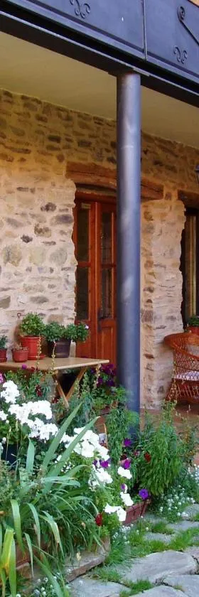 La Casa del Filandón- HOTEL RURAL，位于Quintanilla de Somoza的酒店