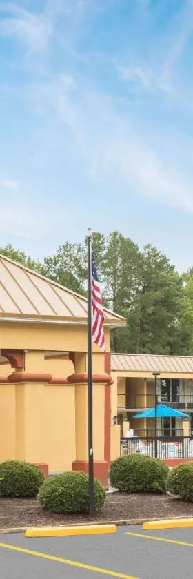 Days Inn by Wyndham Orangeburg South，位于奥兰治堡的酒店