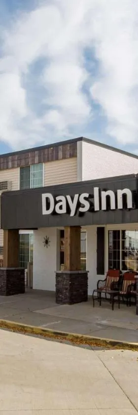 Days Inn by Wyndham Pierre，位于皮埃尔的酒店