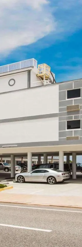 Arya Blu Inn and Suites，位于奥蒙德海滩的酒店