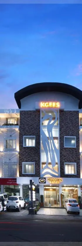 Kgees - Hill Town Hotel，位于Kattappana的酒店