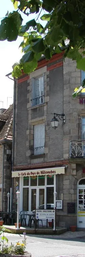 Au Relais du Parc de Millevaches，位于Felletin的酒店