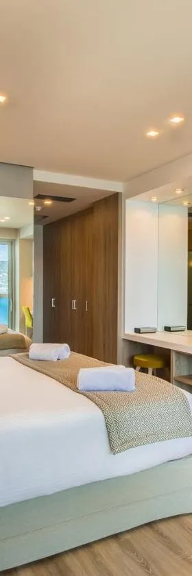 Oniros Residences，位于苏达的酒店