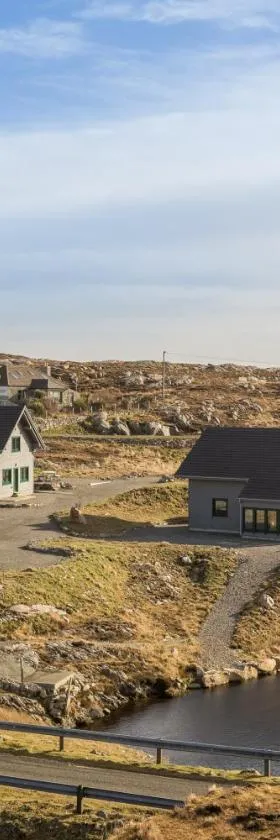 Coll Lodge, Isle of Harris，位于Manish的酒店