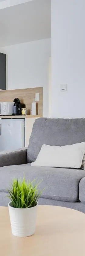 Osemae Immobilier - Redon Port-Chatelêt，位于雷东的酒店