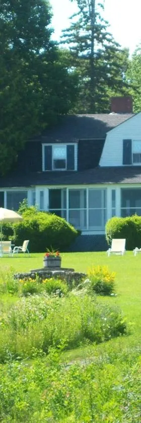 High Tide Inn on the Ocean, Motel and Cottages，位于卡姆登的酒店