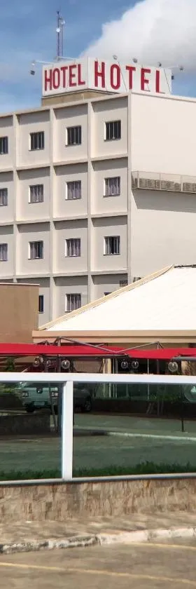 Garoto Park Hotel，位于Floriano的酒店