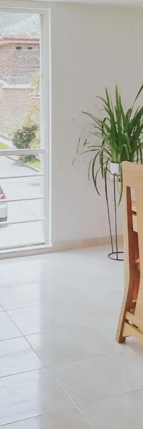 Bello Apartamento 2 alcobas y Parqueadero，位于布加的酒店