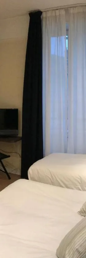 卡普多尔酒店，位于枫丹白露的酒店