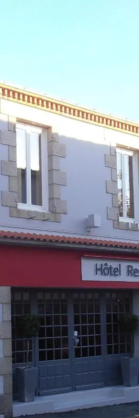 Hôtel-restaurant Les Colonnades，位于Saint-Fulgent的酒店