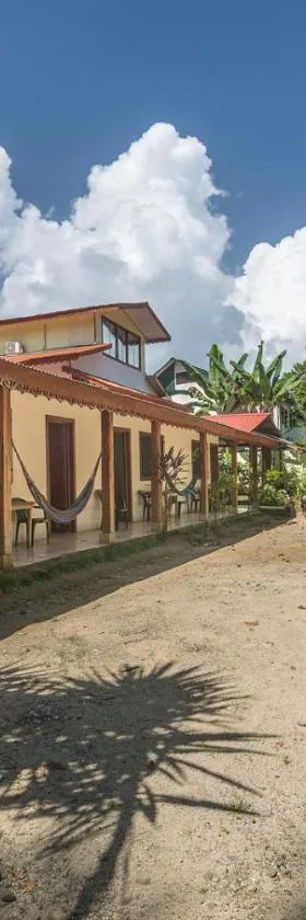 Yucca Beachfront Hotel，位于别霍港的酒店