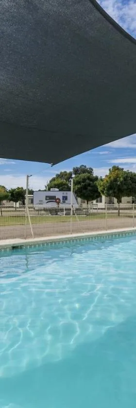 Benalla Tourist Park，位于贝纳拉的酒店