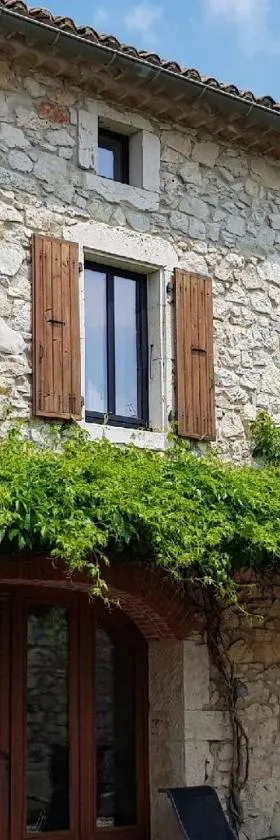 La bastide Maë，位于Saint-Remèze的酒店