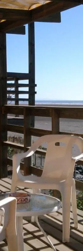 Cabañas del Rio - La Pesca - Region del Maule，位于伊洛卡的酒店