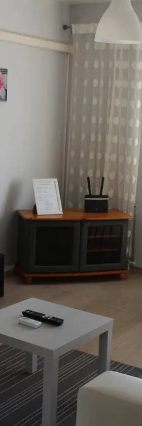 Apartment Vanhatie 44，位于Pyhäjoki的酒店