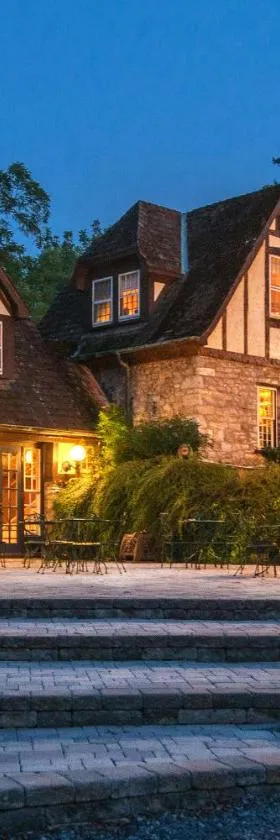 Hillbrook Inn & Spa，位于查尔斯镇的酒店