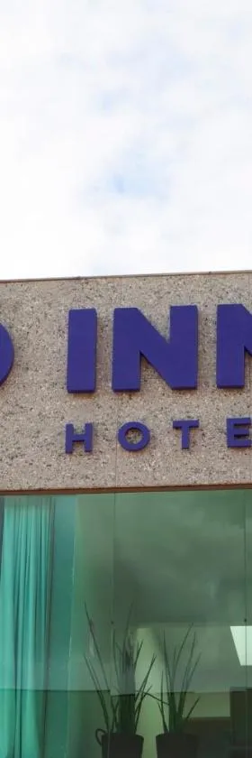 Jabó Inn Hotel，位于雅博蒂卡图巴斯的酒店