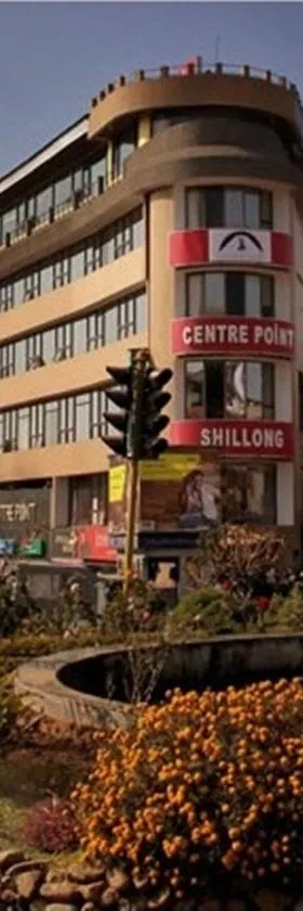 Hotel Centre Point，位于西隆的酒店
