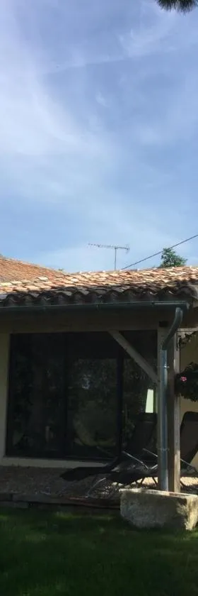 La Porcherie，位于Saint-Sernin的酒店