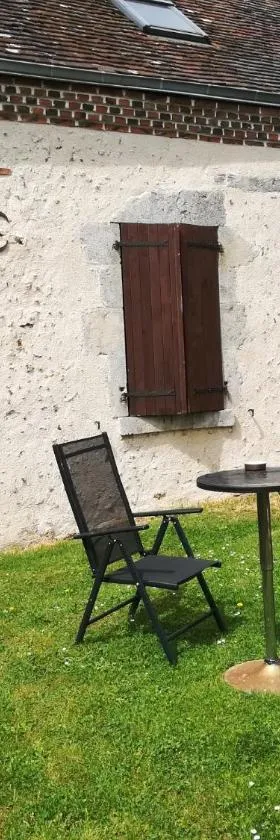 Chez Jeanne，位于Morée的酒店