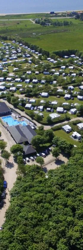 Esbjerg Camping，位于埃斯比约的酒店