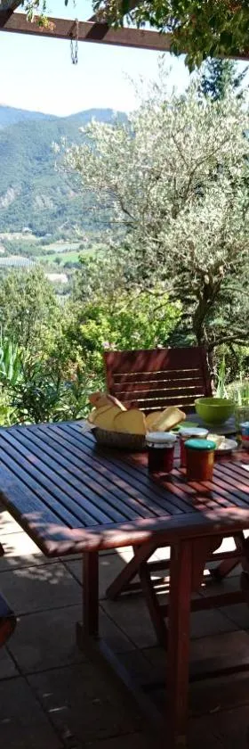 Chambre d'hôtes La Citadelle，位于Lardier-et-Valença的酒店