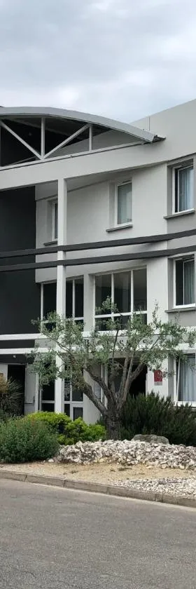 B&B HOTEL Montauban，位于蒙托邦的酒店