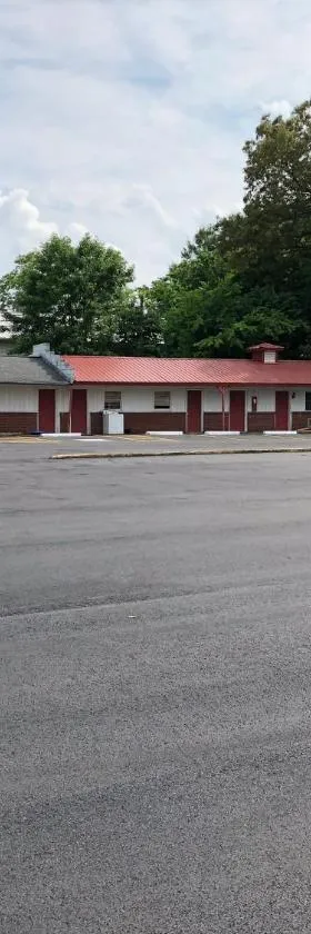 Travelers Inn Motel，位于Fulton的酒店
