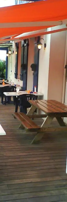 Hotel Chez Benat，位于安格雷的酒店