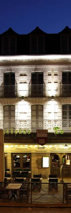 Cit'Hotel le Challonge，位于迪南的酒店