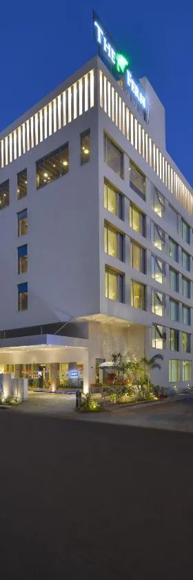 The Fern, Vadodara，位于巴罗达的酒店
