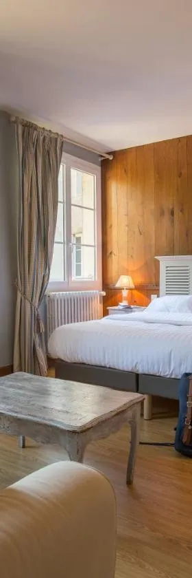 Logis Hôtel Le Beaulieu，位于多尔多尼河畔博利厄的酒店