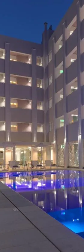 Melrose Rethymno by Mage Hotels，位于罗希姆诺的酒店