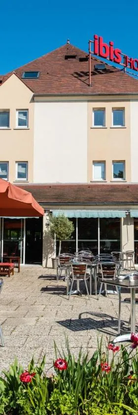 Ibis Château-Thierry，位于马恩河畔埃索姆的酒店