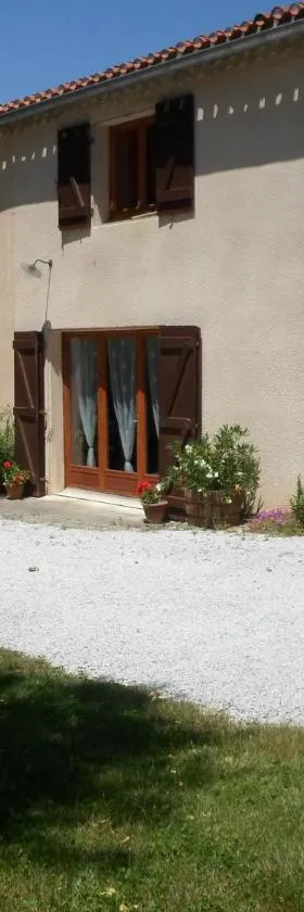 Chambres d'Hôtes d' En Jouti，位于Avignonet-de-Lauragais的酒店
