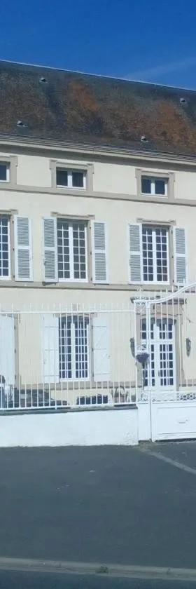 L'ancienne École，位于Geay的酒店