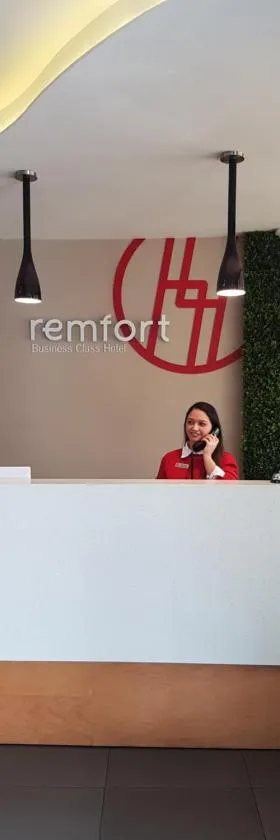 Remfort Hotel，位于圣安娜的酒店