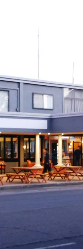 Comfort Inn Commodore Albury，位于奥尔伯里的酒店