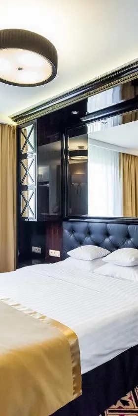 Hotel 500 Premium，位于泽格雷兹的酒店