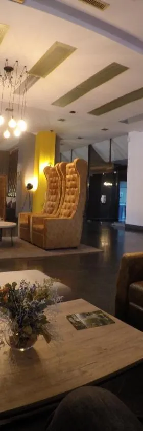 Business Hotel Prijedor，位于普里耶多尔的酒店