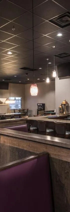 Astoria Hotel & Event Center，位于迪金森的酒店