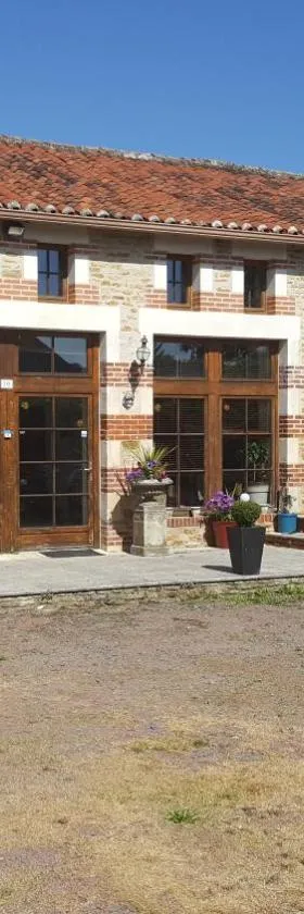 Le Patronage，位于Bazoges-en-Pareds的酒店
