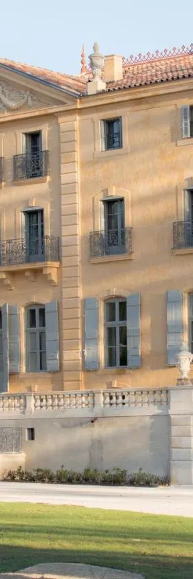 Château de Fonscolombe，位于勒皮伊圣雷帕拉德的酒店