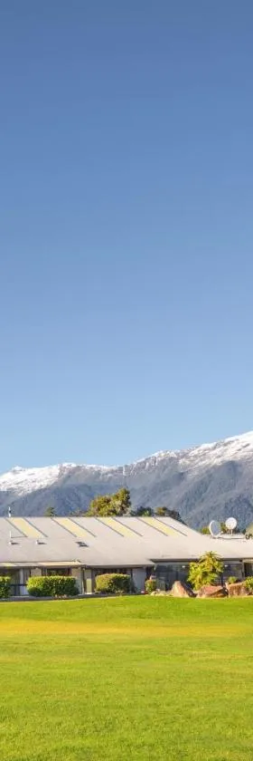 望苑尔舒汽车旅馆，位于哈斯特的酒店