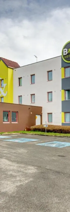B&B HOTEL Goussainville CDG，位于古桑维尔的酒店